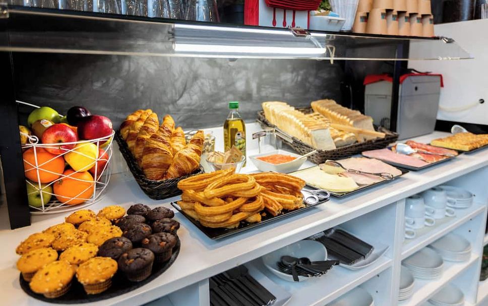 ビュッフェ 写真