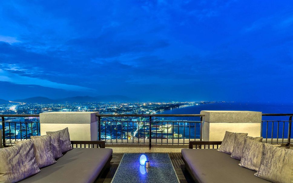 バルコニー 写真