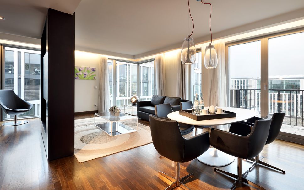 ダイニングルーム 写真