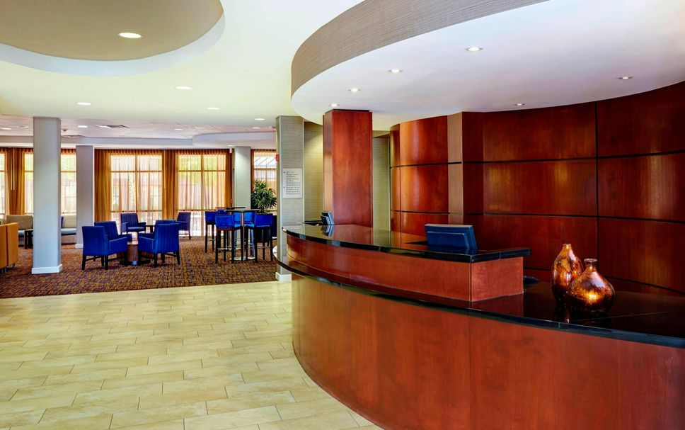 フロントデスク 写真