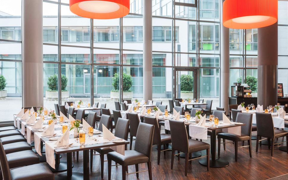 レストラン 写真