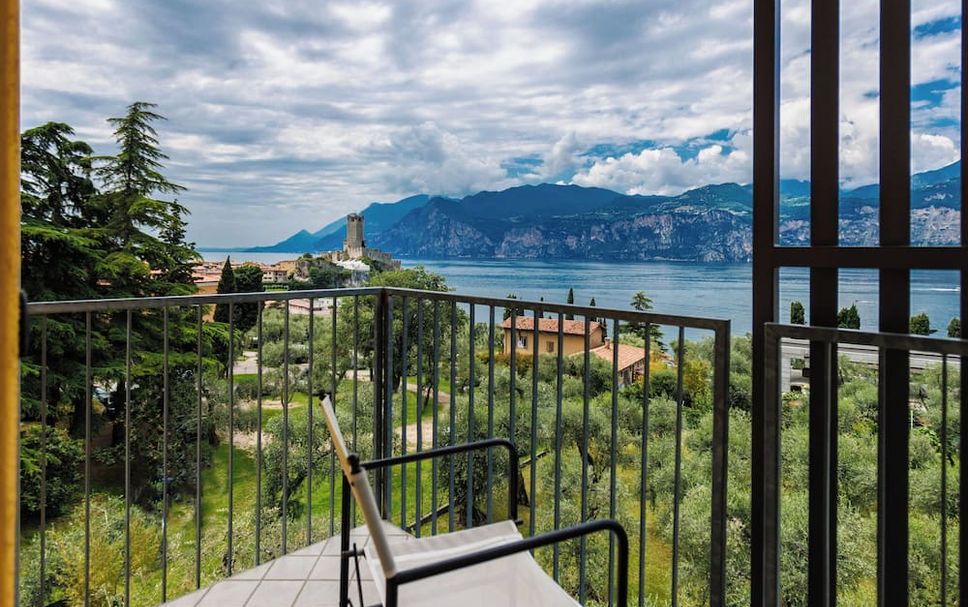 バルコニー 写真