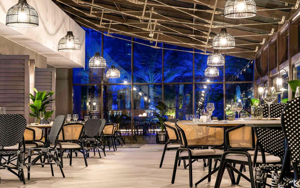 レストラン 写真