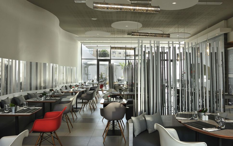 レストラン 写真