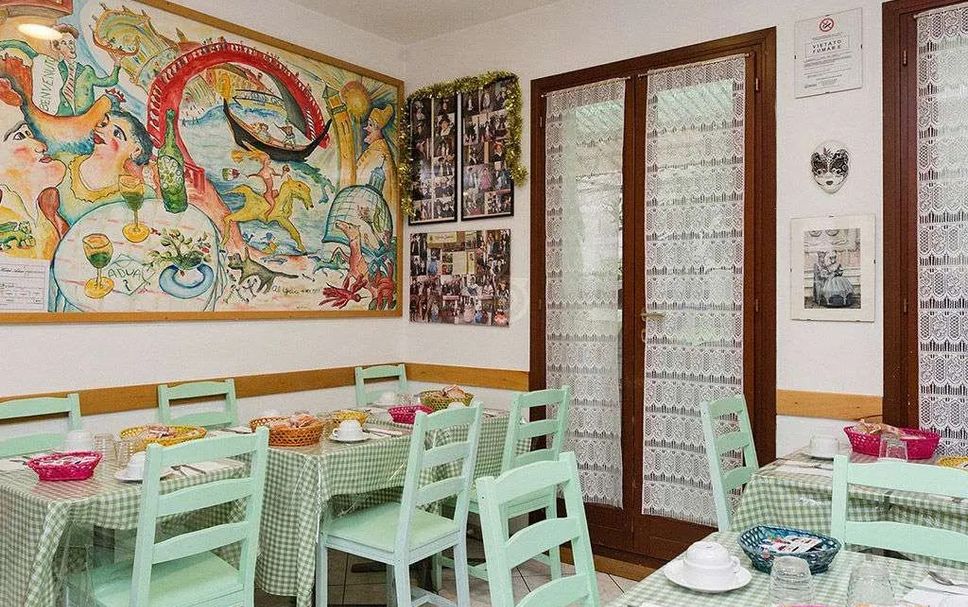 レストラン 写真