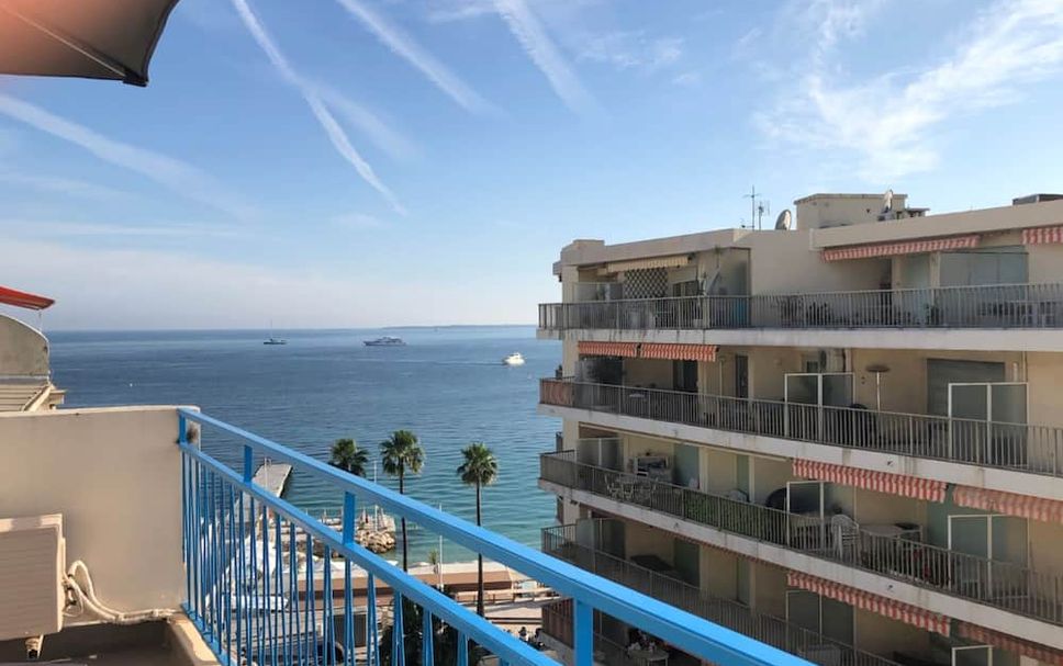 バルコニー 写真