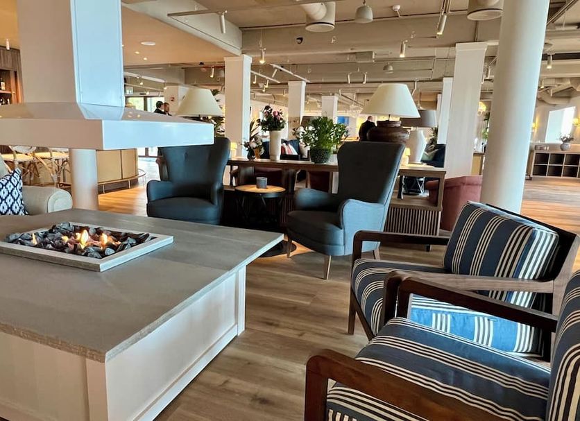 ラウンジ 写真