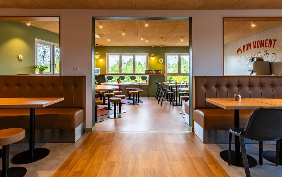 レストラン 写真