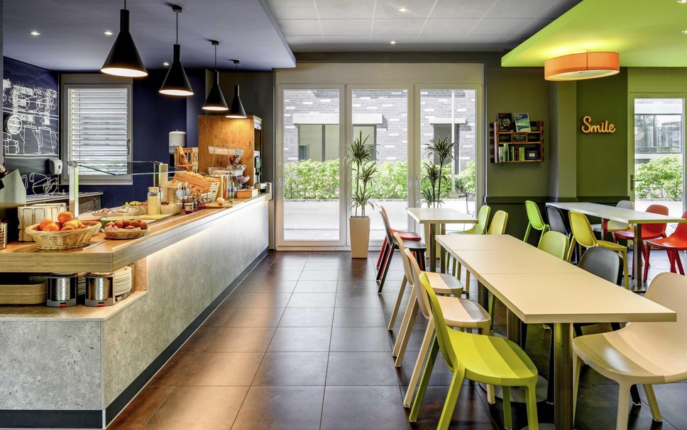 ダイニングルーム 写真