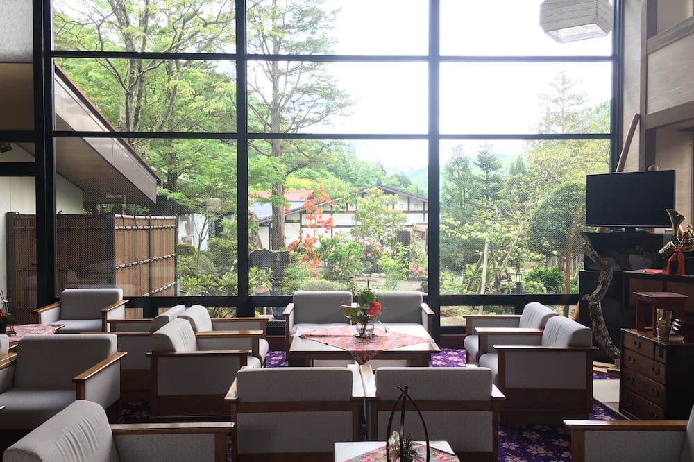 レストラン
