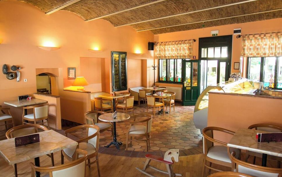 レストラン 写真