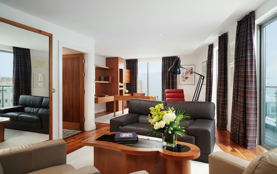 リビングルーム 写真