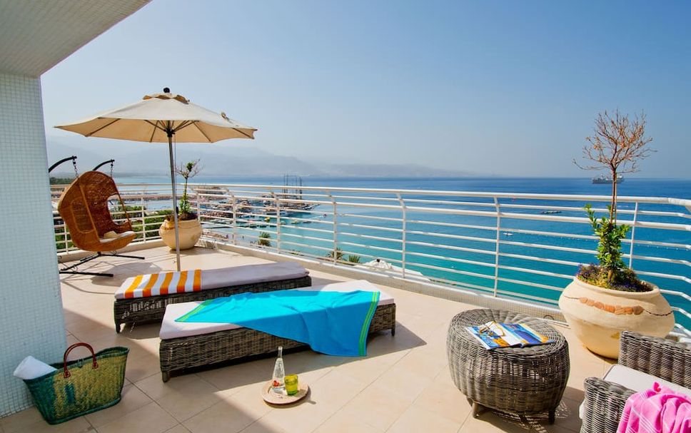 バルコニー 写真