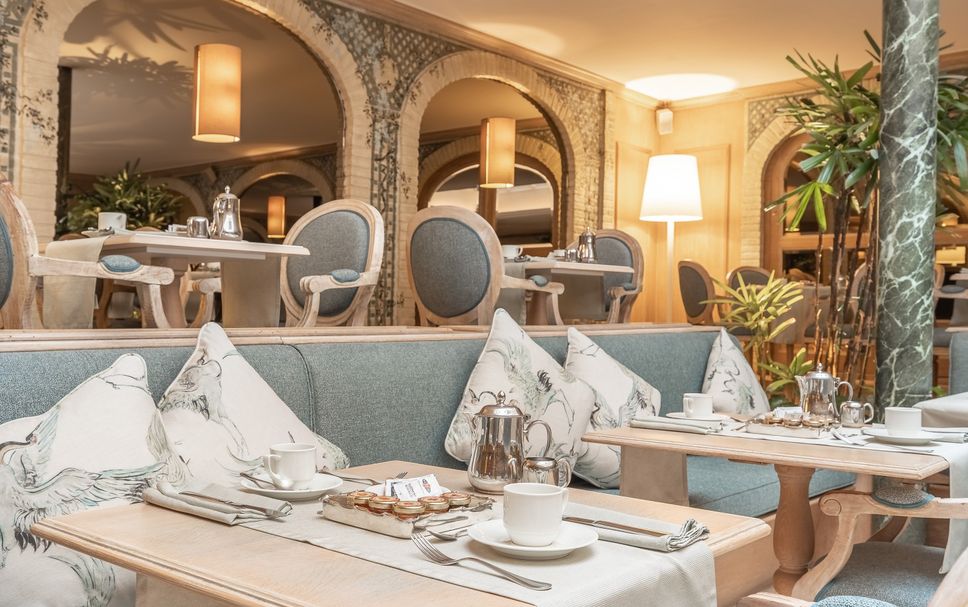 レストラン 写真