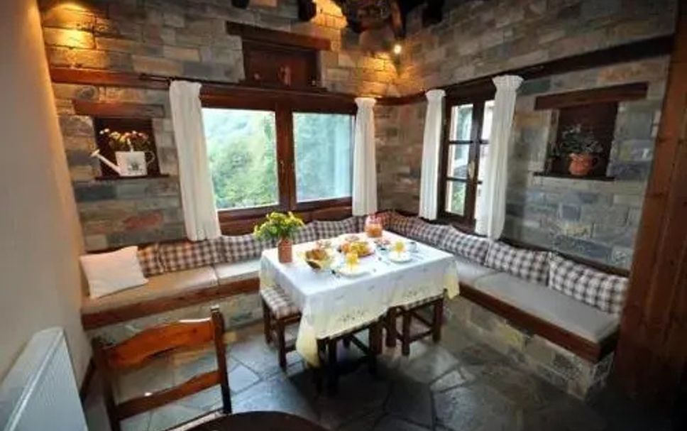 ダイニングルーム 写真