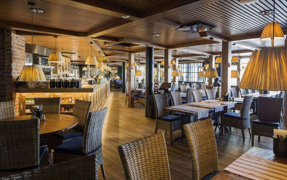 レストラン 写真