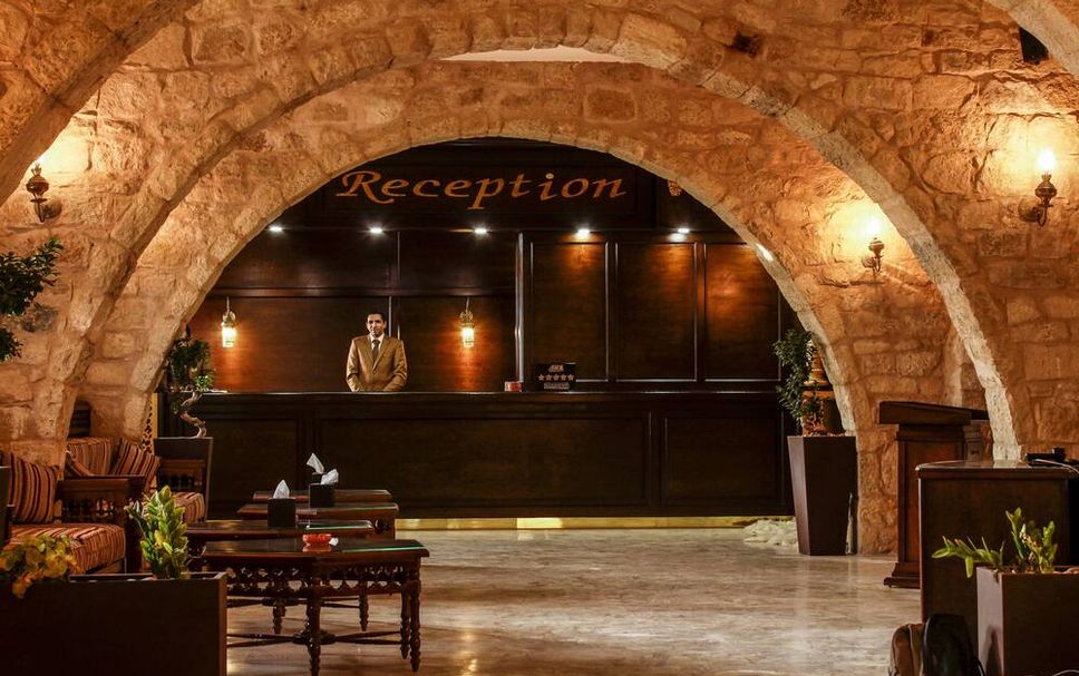 フロントデスク 写真