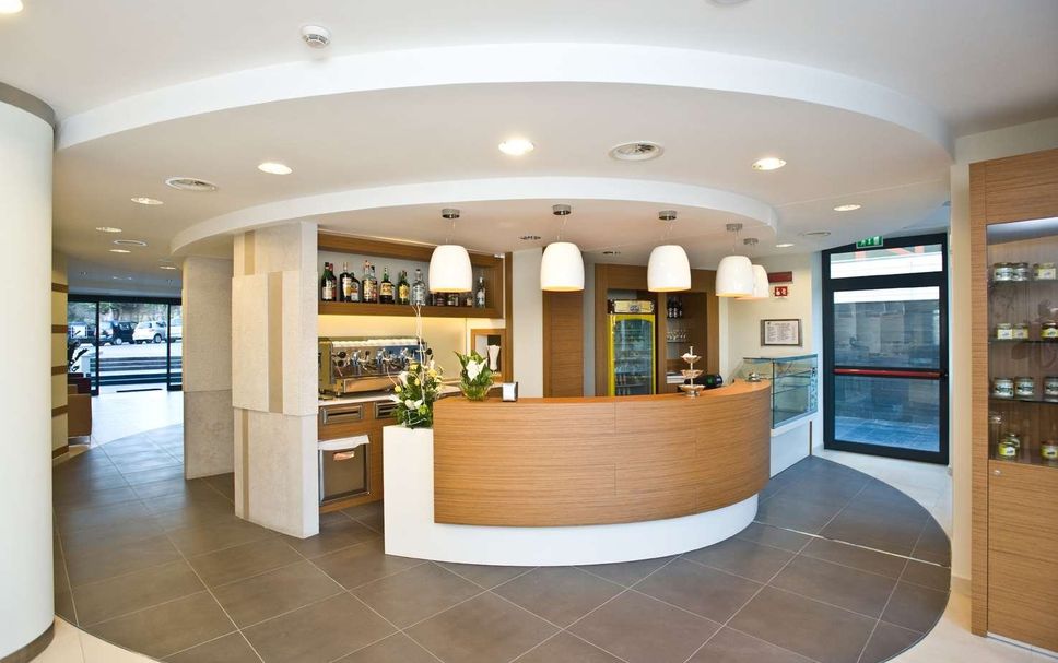 フロントデスク 写真