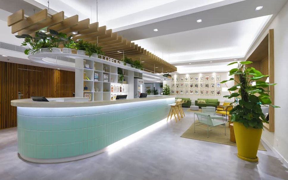 フロントデスク 写真