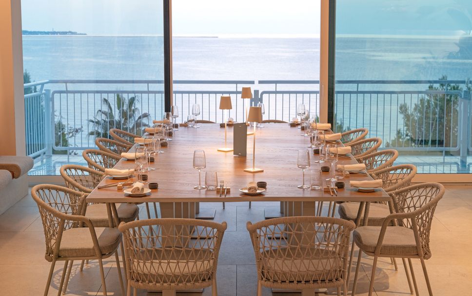 レストラン 写真