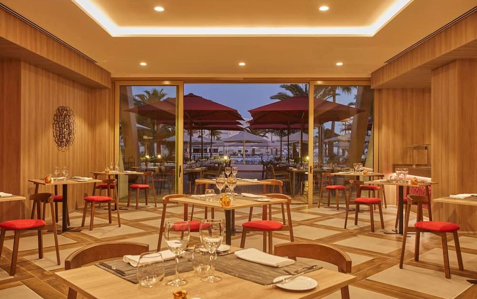 レストラン 写真