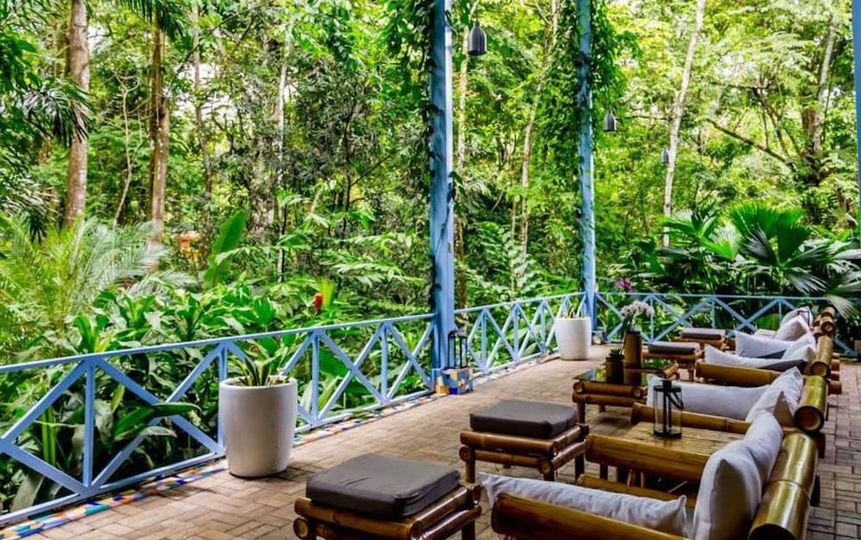 バルコニー 写真