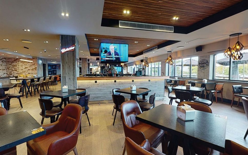 レストラン 写真