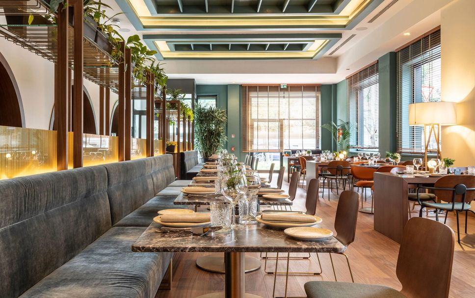 レストラン 写真