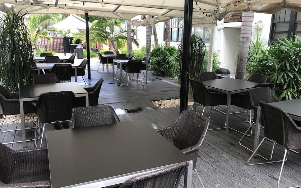 レストラン 写真