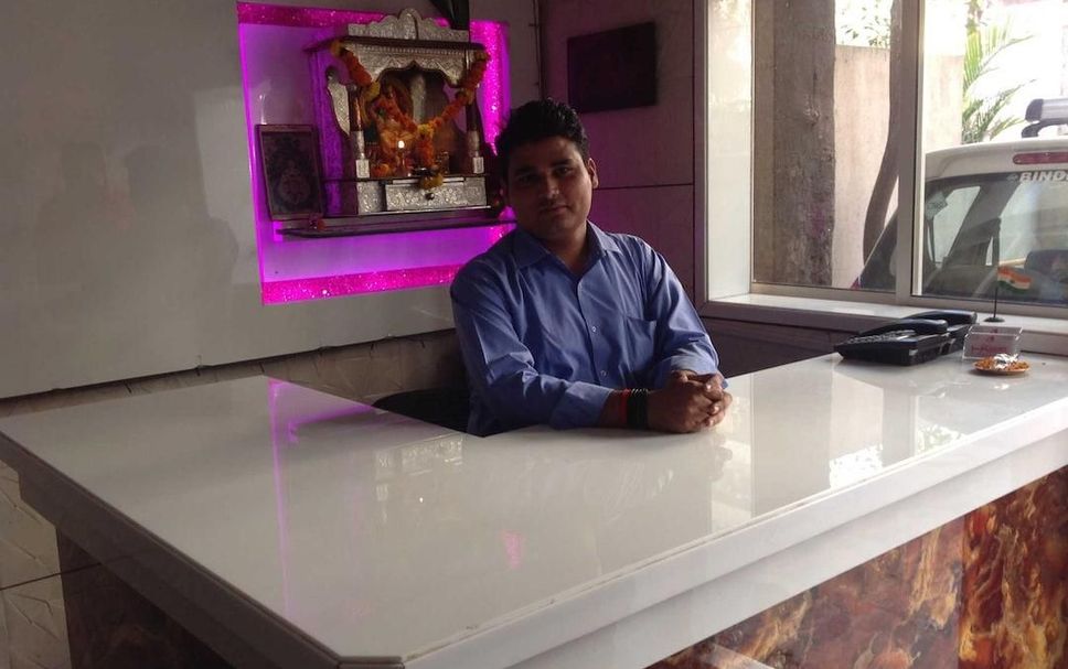 フロントデスク 写真