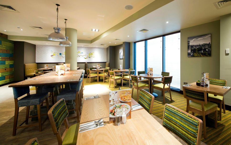 レストラン 写真