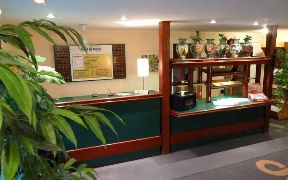 フロントデスク 写真