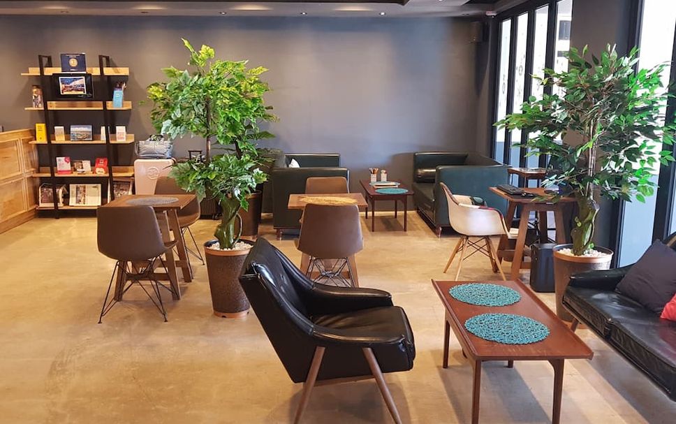 ラウンジ 写真