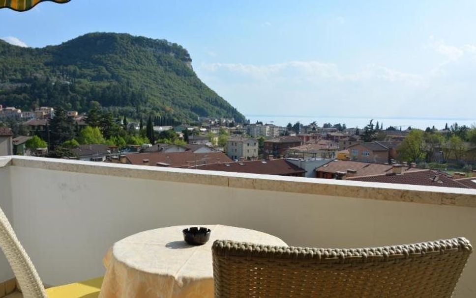 バルコニー 写真