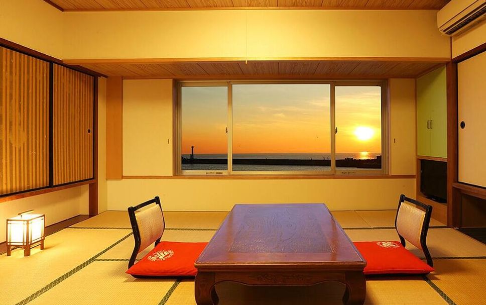 ダイニングルーム 写真