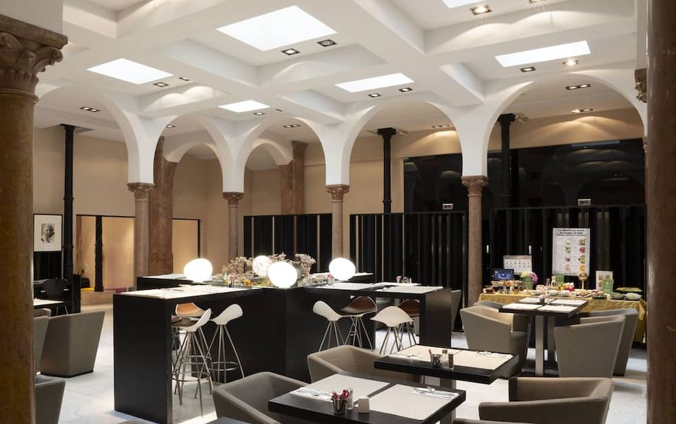 レストラン 写真