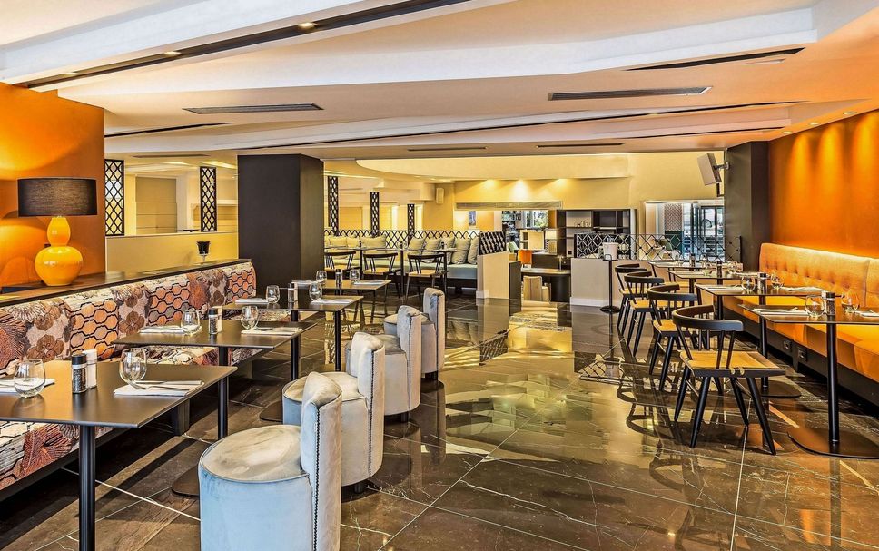 レストラン 写真