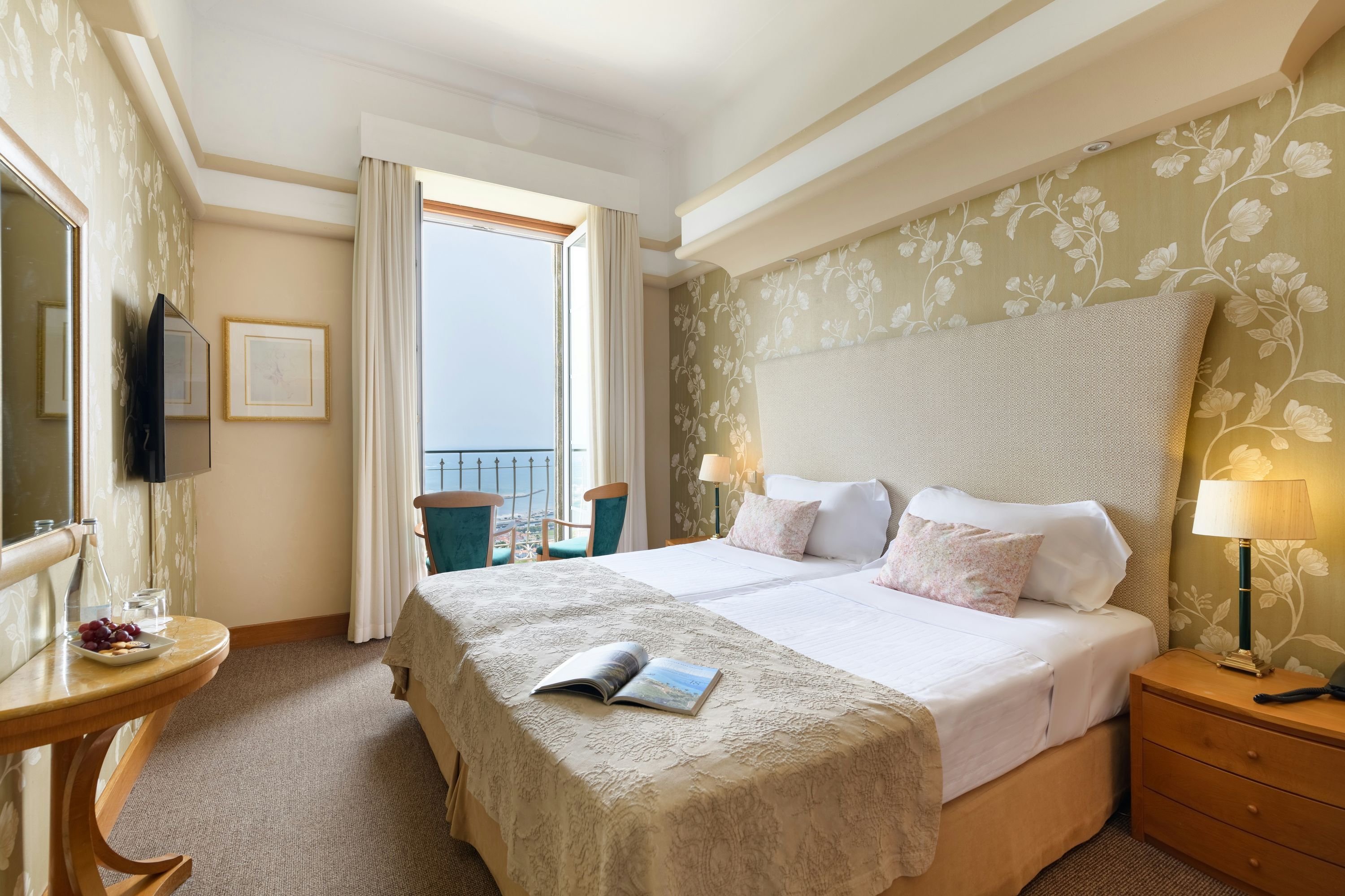 寝室