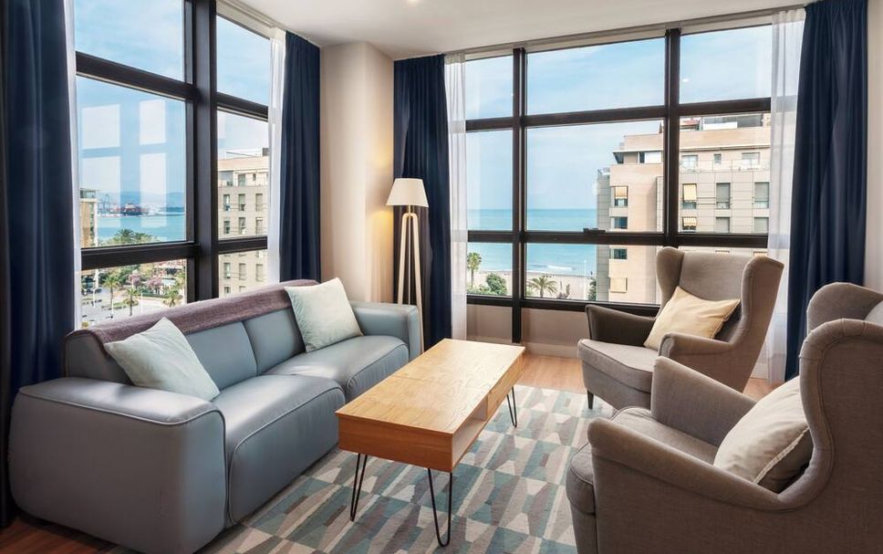 リビングルーム 写真