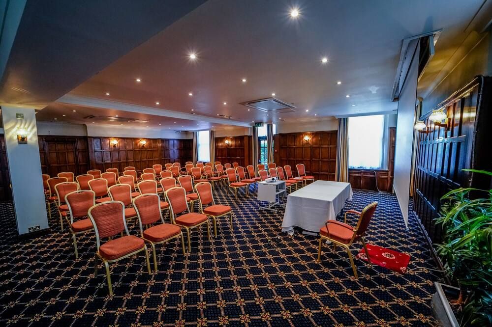 コンファレンスルーム