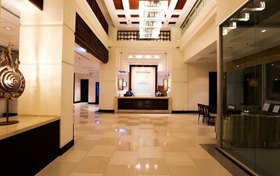 フロントデスク 写真