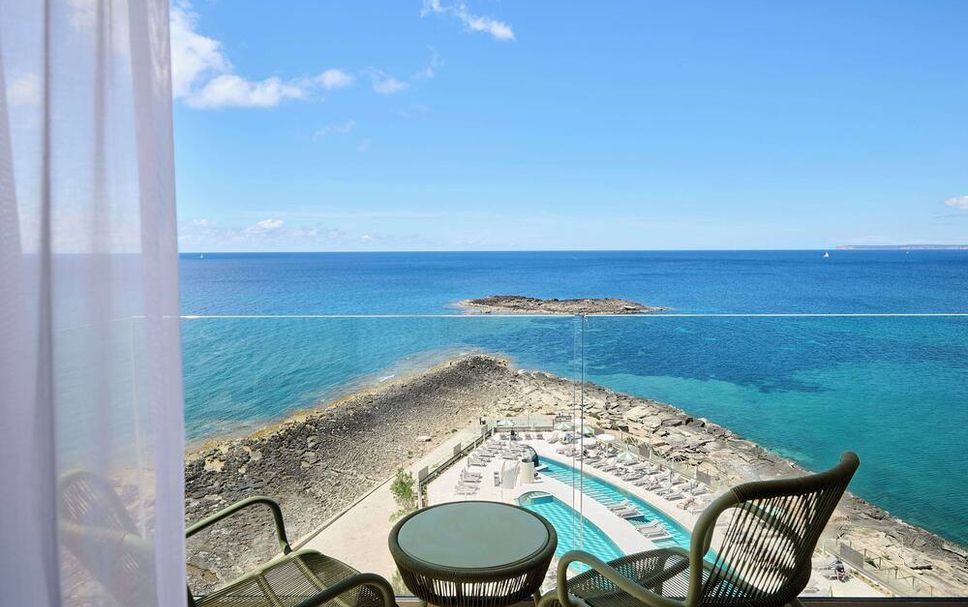 バルコニー 写真