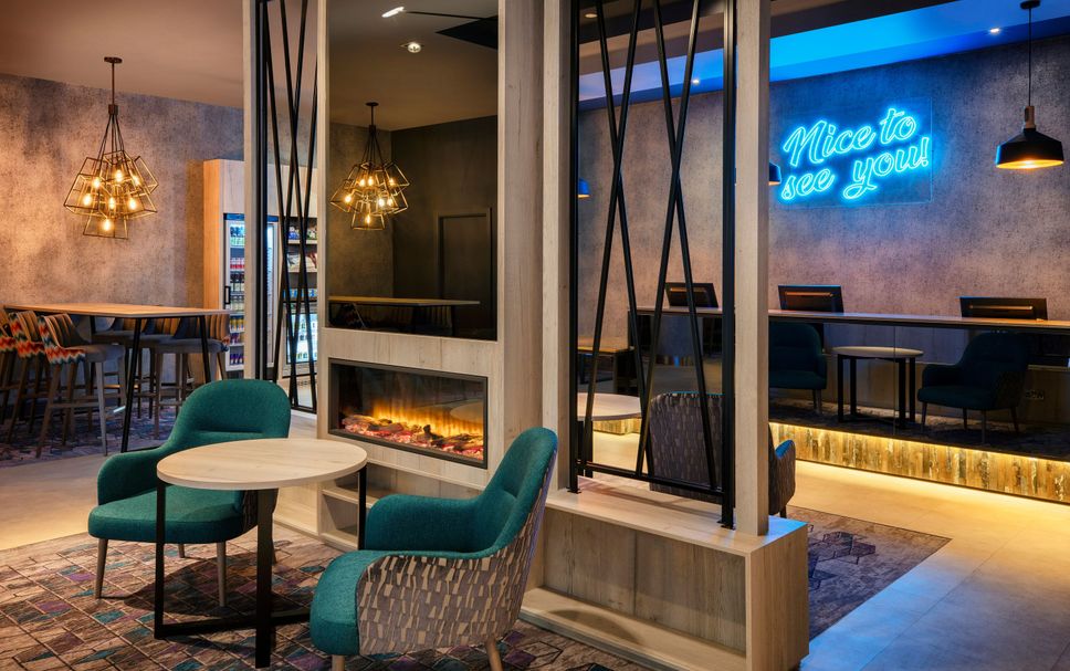 フロントデスク 写真