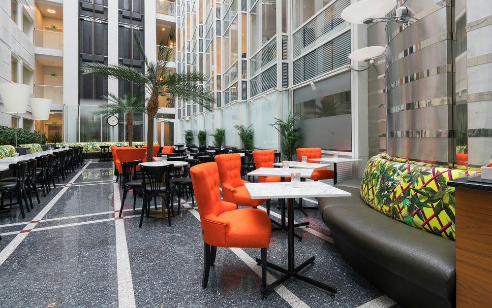 レストラン 写真