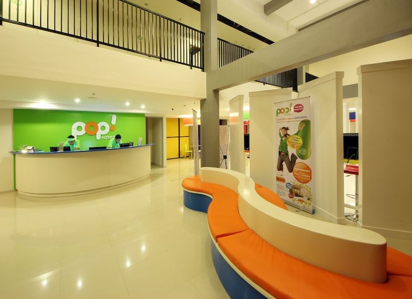 フロントデスク 写真