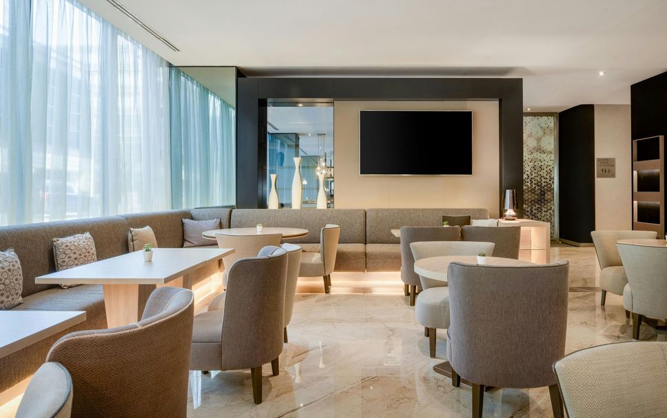 レストラン 写真