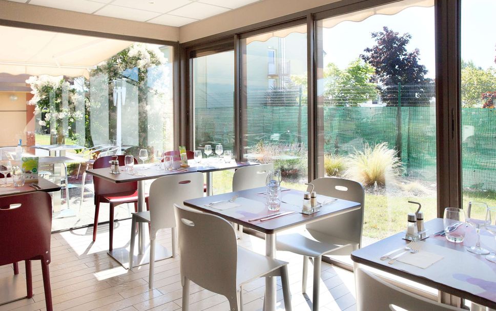 レストラン 写真