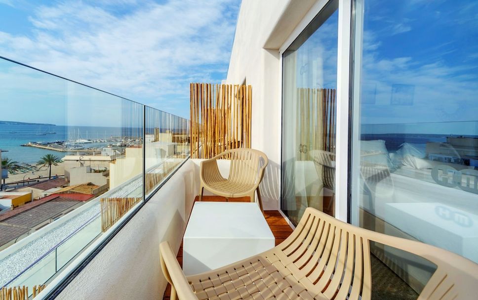 バルコニー 写真