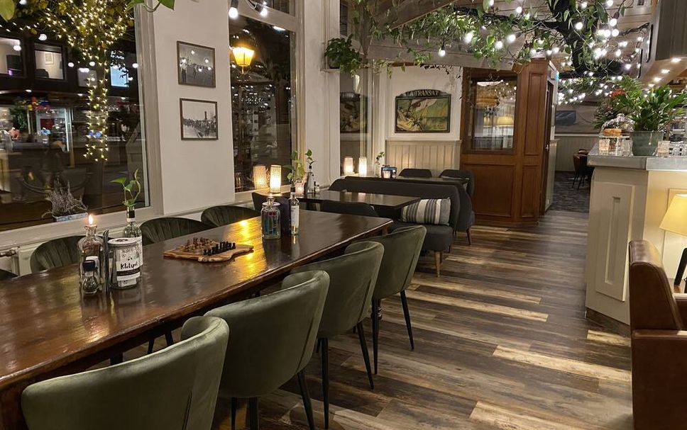 レストラン 写真