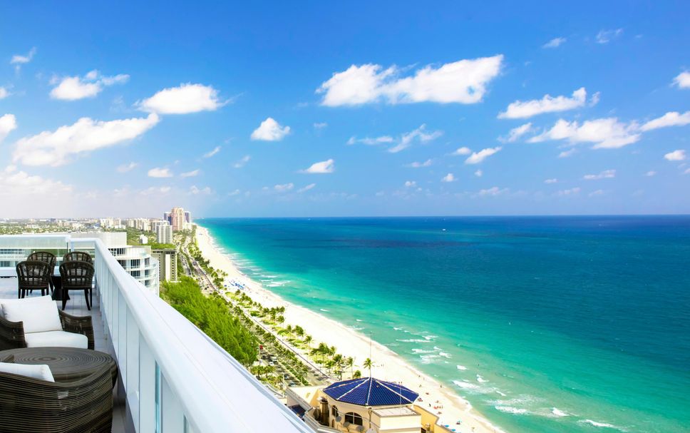 バルコニー 写真